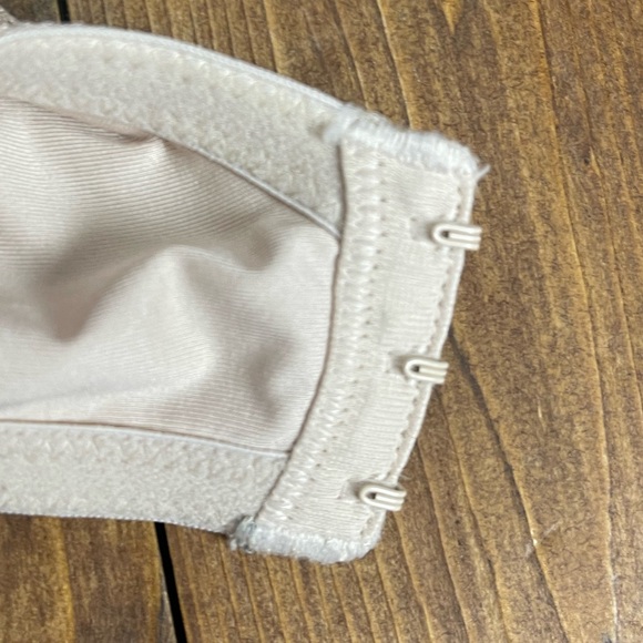 Lilyette 0843 Women's Tailored Minimizer Bra size 38D - Picture 4 of 6